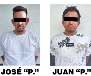 Policías recuperan vehículo robado y detienen a dos personas en Puebla